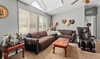 16605 Lassen Ave, Anderson, CA 96007