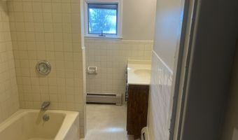 18 Harrison St, New Britain, CT 06052