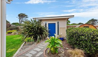975 OCEAN Dr, Bandon, OR 97411