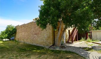 216 Broadway Ave, Belfry, MT 59008