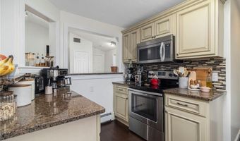58 Needle Grove Pt D, North Providence, RI 02904