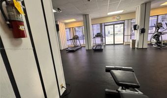 2750 NE 183rd St 2103, Aventura, FL 33160