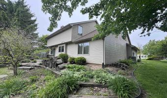 1503 Baron Ct, Auburn, IN 46706