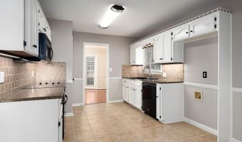107 SHALIMAR Trce, Alabaster, AL 35007