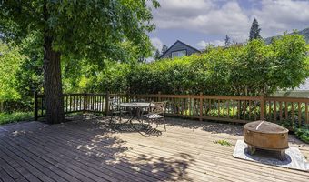107 Granite St, Ashland, OR 97520