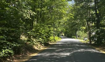 Garney Road 4, Brookfield, NH 03872