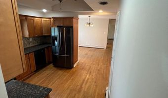 3601 S 14TH St, Alexandria, VA 22302