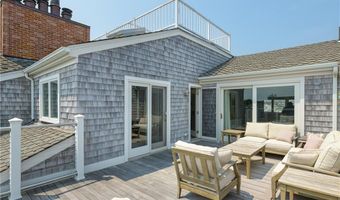 31 Coddington Wharf 24, Newport, RI 02840