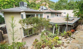 1118 N Beverly Glen Blvd, Los Angeles, CA 90077