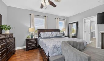 5216 POINT HARBOR Ln, Apollo Beach, FL 33572
