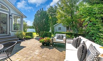 109 Capstan Ave, Beachwood, NJ 08722