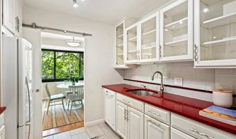 5410 CONNECTICUT Ave NW 302, Washington, DC 20015