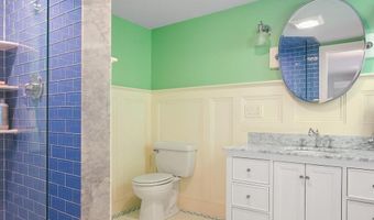 20 Lincoln St, Jamestown, RI 02835