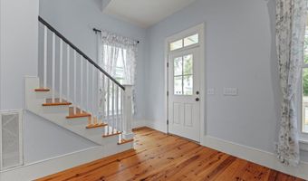 217 Whelk Rd, Beaufort, SC 29906