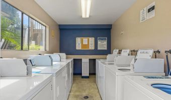 5350 Baltimore Dr 20, La Mesa, CA 91942