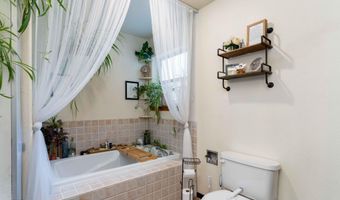 312 N MESA VERDE Ave, Aztec, NM 87410