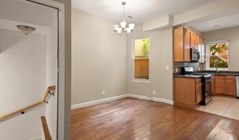 764 HARVARD St NW, Washington, DC 20001