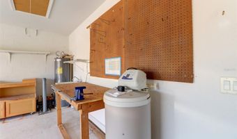 210 MYSTIC FALLS Dr, Apollo Beach, FL 33572