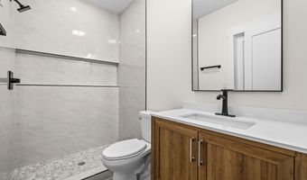 1905 N TAYLOR St, Arlington, VA 22207