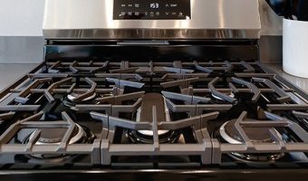 535 Withers Ct SE, Albany, OR 97322