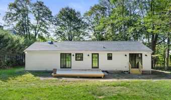 35 New St, Sharon, CT 06069