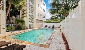 10001 W Bay Harbor Dr 208, Bay Harbor Islands, FL 33154