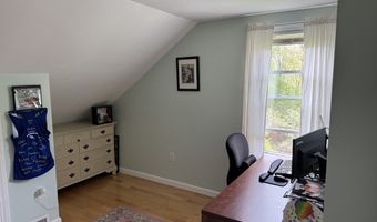 20 Rockaway Rd, Auburn, MA 01501