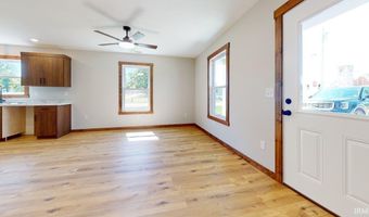 120 N Murlin St, Bicknell, IN 47512