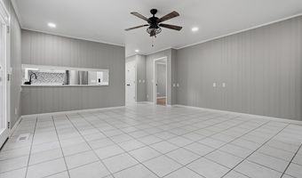 2501 Pheasant Dr, Albany, GA 31707
