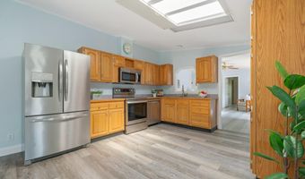 21 Magnolia Ln, Belmont, NH 03220