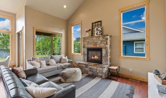 220 Bluebunch Ct, Bigfork, MT 59911