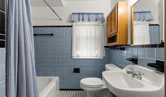 9881 Quandt Ave, Allen Park, MI 48101