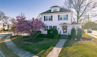 83 Lyndon Rd, Cranston, RI 02905