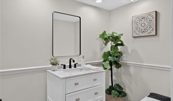 333 N Portage Path 39, Akron, OH 44303
