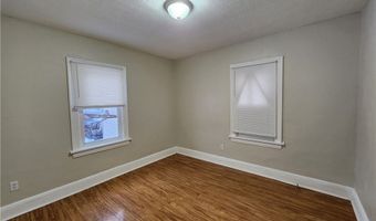 529 E Cuyahoga Falls Ave 1, Akron, OH 44310