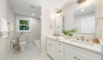 1 Adams Rd, Ashland, MA 01721