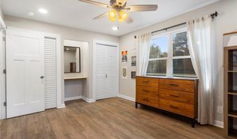 1203 SE Benton St, Bentonville, AR 72712