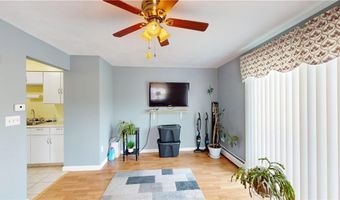 7 Notre Dame St, Central Falls, RI 02863