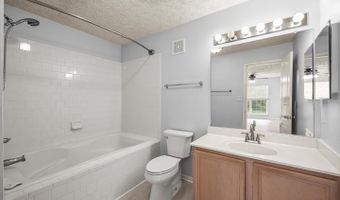 15604 EVERGLADE Ln #5-203, Bowie, MD 20716