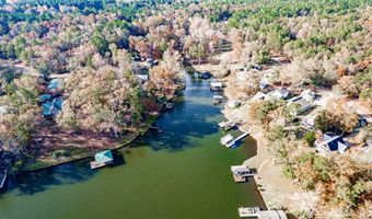 201 Lakeshore Dr, Eatonton, GA 31024