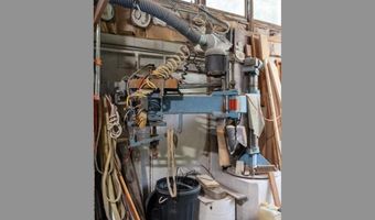 4 Chase Hill Rd, Hopkinton, RI 02804