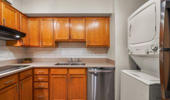 5904 MOUNT EAGLE Dr 711, Alexandria, VA 22303