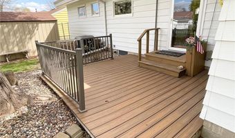 1405 5th St NW, Austin, MN 55912
