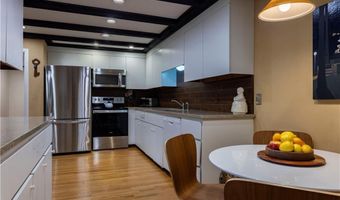 165 Kent Dr, East Greenwich, RI 02818