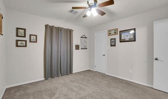 605 Comanche Trl, Altus, OK 73521