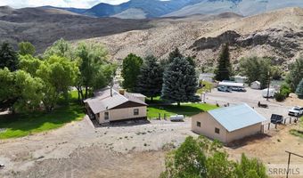 425 River Dr, Challis, ID 83226