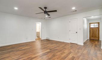 220 Rolling Hills Dr, Aledo, TX 76008
