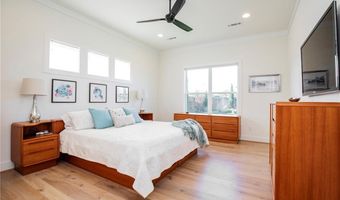 8704 W Flycatcher Pl, Bentonville, AR 72713