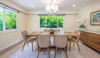 1254 Puualoha St, Kailua, HI 96734