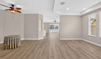 5508 GOLDEN ISLES Dr, Apollo Beach, FL 33572